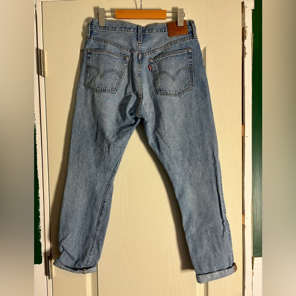 Levi’s Premium Distressed Jeans - W28 L28 - Picture 5 of 5